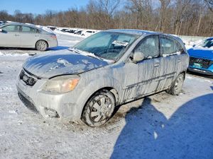 Kia Rio BASE 1.6L 4 2011
