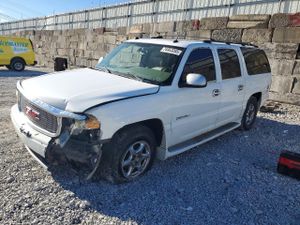 GMC Yukon 6.0L 8 2004