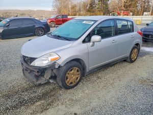 Nissan Versa 1.8L 4 2012