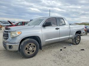 Toyota Tundra DOUBLE CAB SR 4.6L 8 2014