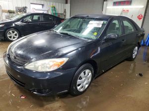 Toyota Camry LE 2.4L 4 2002
