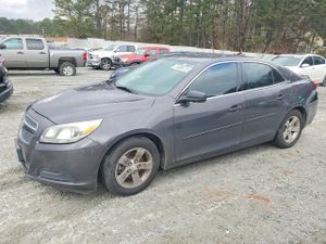 Chevrolet Malibu LS 2.5L 4 2013