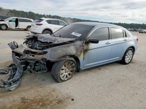 Chrysler 200 2.4L 4 2014