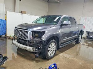Toyota Tundra CREWMAX LIMITED 5.7L 8 2012
