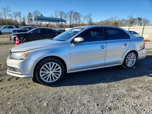 Volkswagen Jetta SE 1.8L 4 2015