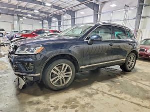 Volkswagen Touareg V6 TDI 3.0L 6 2015
