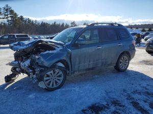 Subaru Forester 2.5X PREMIUM 2.5L 4 2013