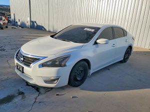 Nissan Altima 2.5L 4 2015