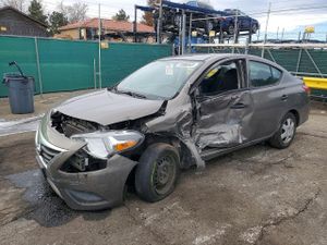 Nissan Versa S 1.6L 4 2015