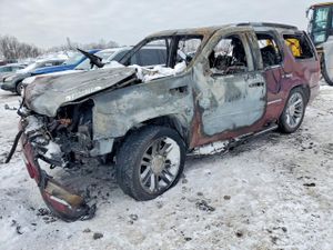 Cadillac Escalade 6.2L 8 2007