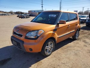 Kia Soul + 2.0L 4 2011
