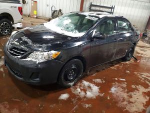 Toyota Corolla BASE 1.8L 4 2013