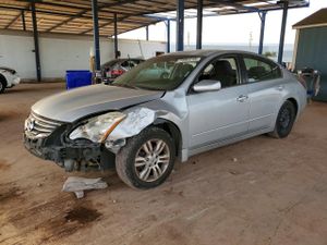 Nissan Altima BASE 2.5L 4 2011