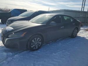 Nissan Altima S 2.5L 4 2023