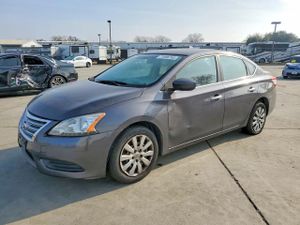 Nissan Sentra S 1.8L 4 2015
