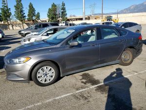Ford Fusion S 2.5L 4 2014