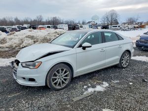 Audi A3 PREMIUM PLUS 2.0L 4 2015