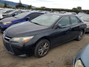 Toyota Camry LE 2.5L 4 2015