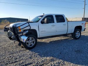 Chevrolet Silverado 1500 6.6L 8 2012