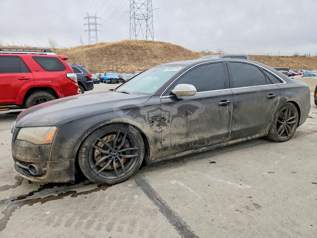 Audi S8 QUATTRO 4.0L 8 2013