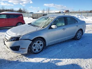 Ford Fusion SE 2.5L 4 2011