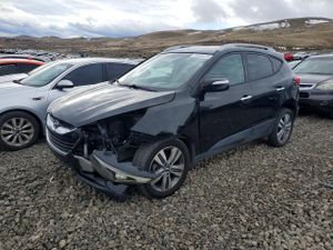 Hyundai Tucson LIMITED 2.4L 4 2015