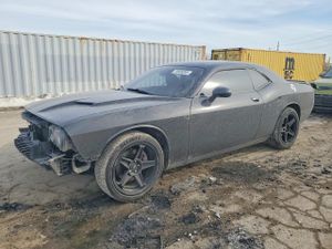 Dodge Challenger SXT PLUS 3.6L 6 2015
