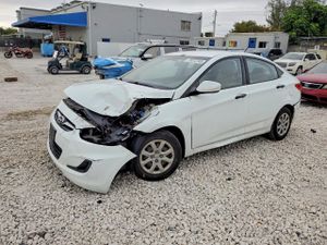 Hyundai Accent GLS 1.6L 4 2012