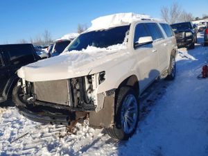 Chevrolet Suburban K1500 LT 5.3L 8 2015