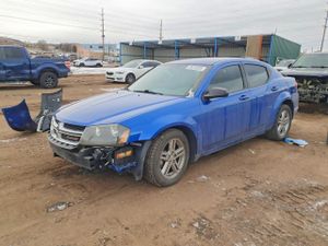 Dodge Avenger SE 2.4L 4 2014