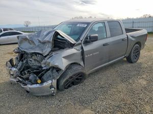 Dodge RAM ST 5.7L 8 2012