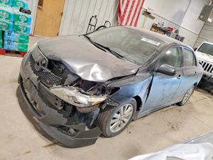 Toyota Corolla BASE 1.8L 4 2010