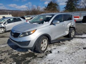 Kia Sportage LX 2.4L 4 2012