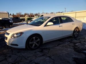 Chevrolet Malibu 1LT 2.4L 4 2012