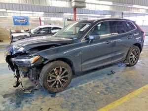 Volvo XC60 T5 MOMENTUM 2.0L 4 2021