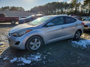 Hyundai Elantra 1.8L 4 2013