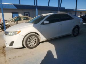 Toyota Camry BASE 2.5L 4 2012