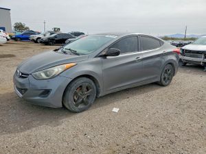 Hyundai Elantra 1.8L 4 2013