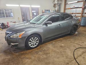 Nissan Altima 2.5L 4 2015