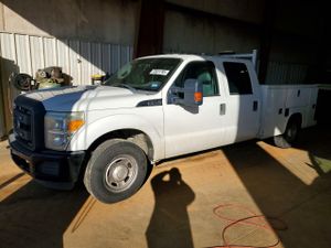 Ford F-350 SUPER DUTY 6.2L 8 2012