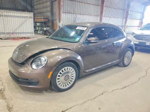 Volkswagen Beetle 2.5L 5 2013