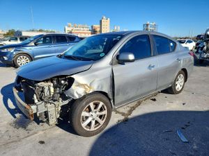 Nissan Versa 1.6L 4 2014