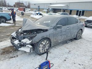 Honda Accord TOURING HYBRID 2.0L 4 2015