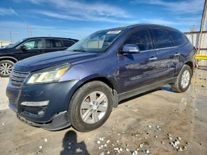 Chevrolet Traverse LT 3.6L 6 2013