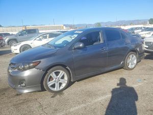 Toyota Corolla 1.8L 4 2013