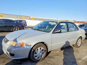 Toyota Corolla CE 1.8L 4 2002