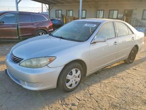Toyota Camry LE 2.4L 4 2005