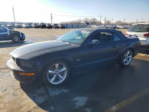 Ford Mustang 4.6L 8 2005