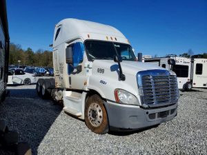 Freightliner Cascadia 14.8L 6 2014