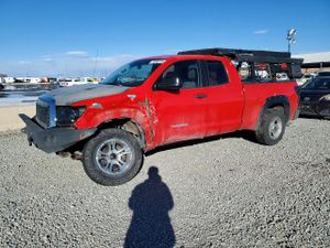 Toyota Tundra 5.7L 8 2010